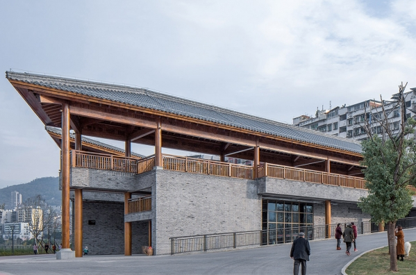 金屬瓦建筑
