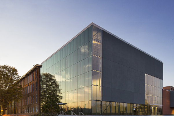 金屬復(fù)合瓦