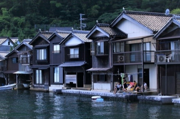 金屬瓦