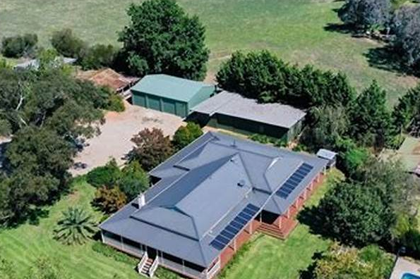 金屬瓦